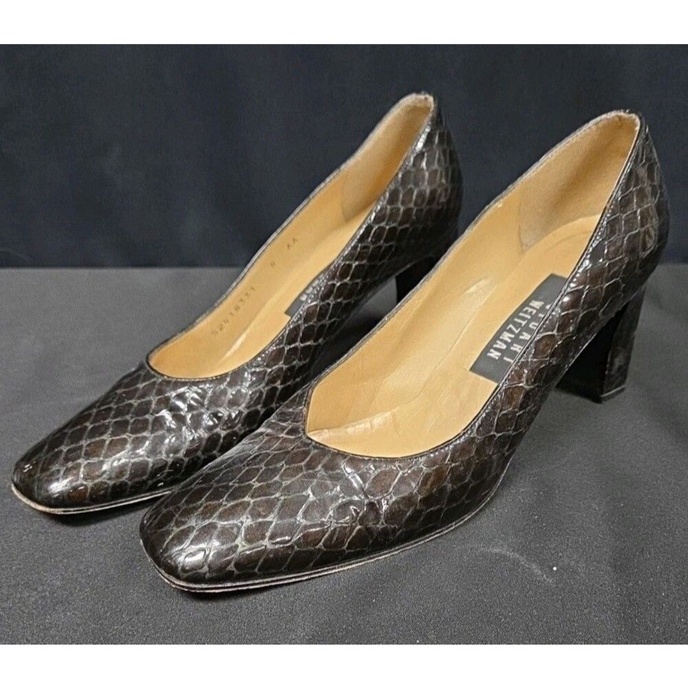 Stuart Weitzman Black Pumps Patent Leather Snake Embossed Heels Size 8 AA